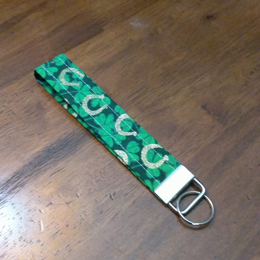 Wristlet Key Chain - Shamrocks and Lucky Horseshoes for the Luck of the Irish